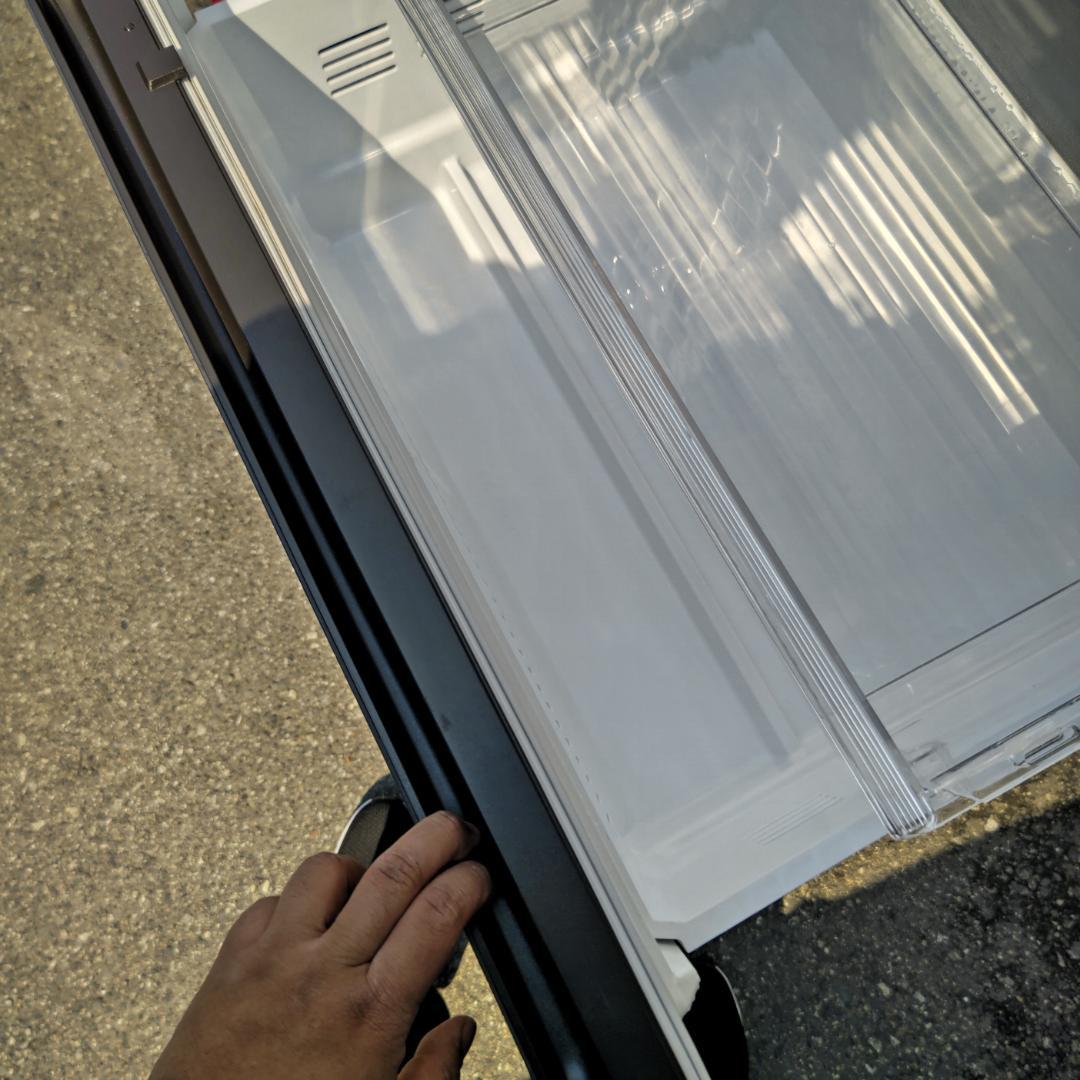 大阪市内配送無料 Panasonic NR-F561XPV 551L 16年製