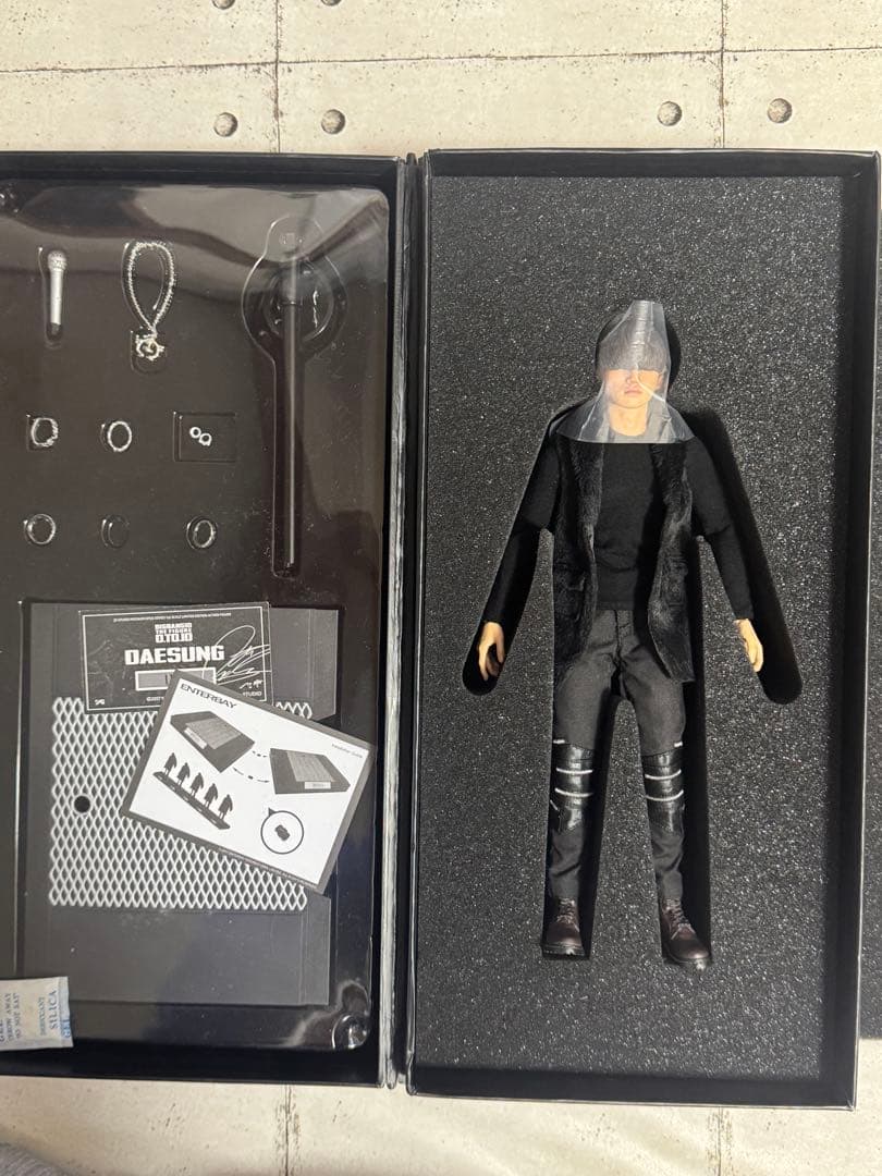 BIGBANG D-LITE DAESUNG 12インチ フィギュア 美品