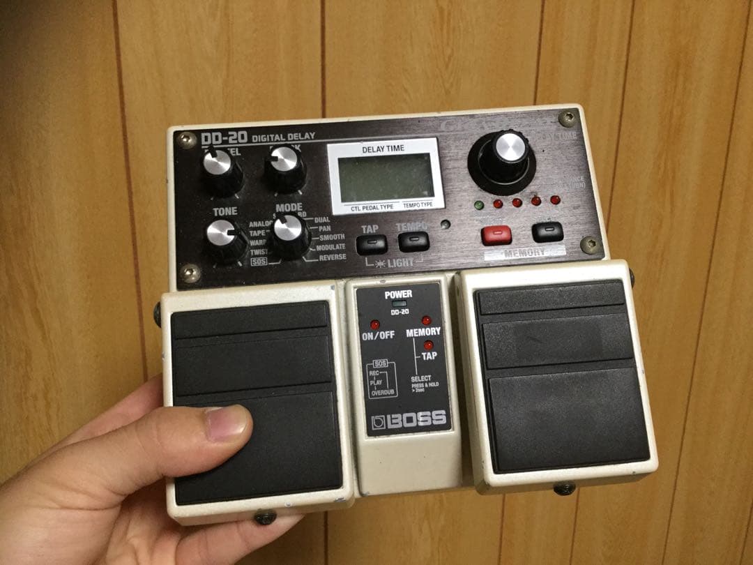 ギター BOSS DD-20 GIGA DELAY