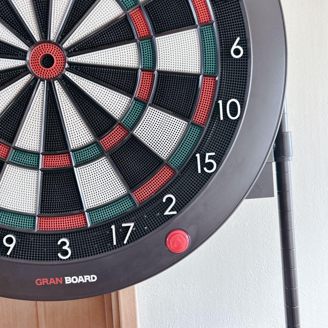 美品 ダーツボード スタンドセットGRAN DARTS BLITZER