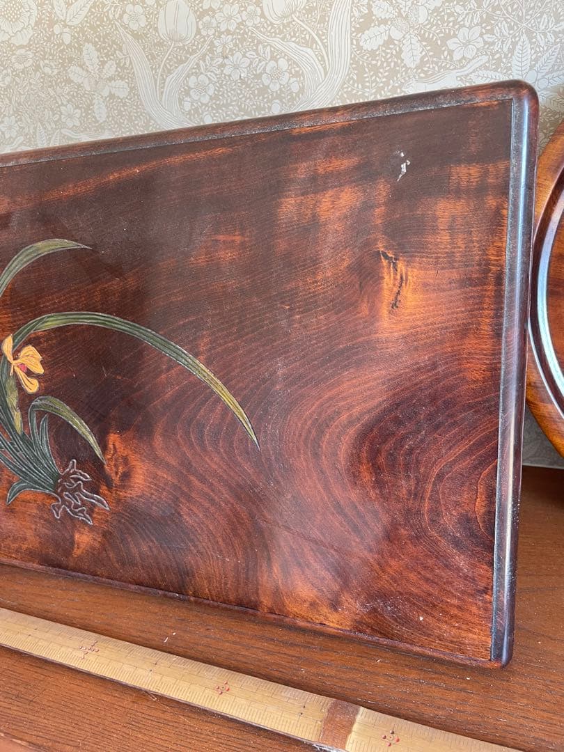 未使用　漆器盆セット 御膳　手彫り花柄