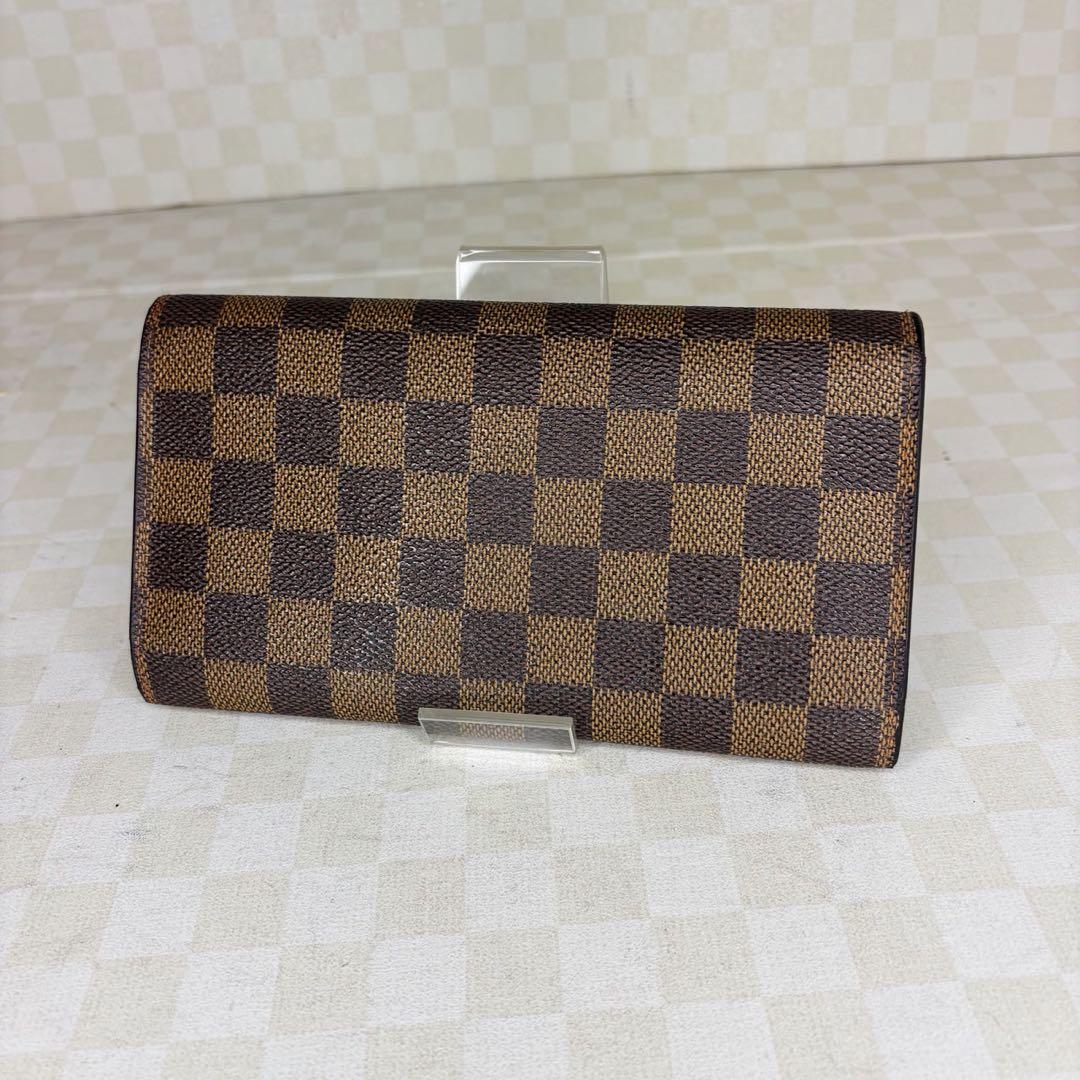 美品　LOUIS VUITTON ルイヴィトン　長財布　二つ折り　M05