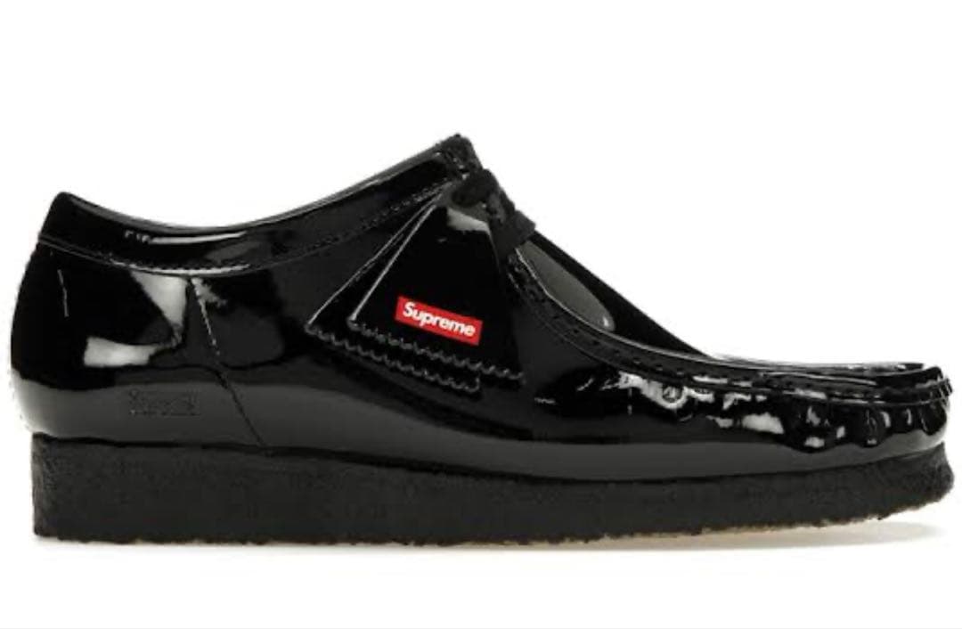 Supreme × Clarks Wallabee Black