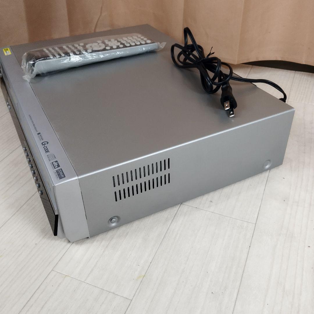 ほぼ未使用　極美品　東芝 VHS一体型DVDレコーダ　D-VR5 　アナログ機