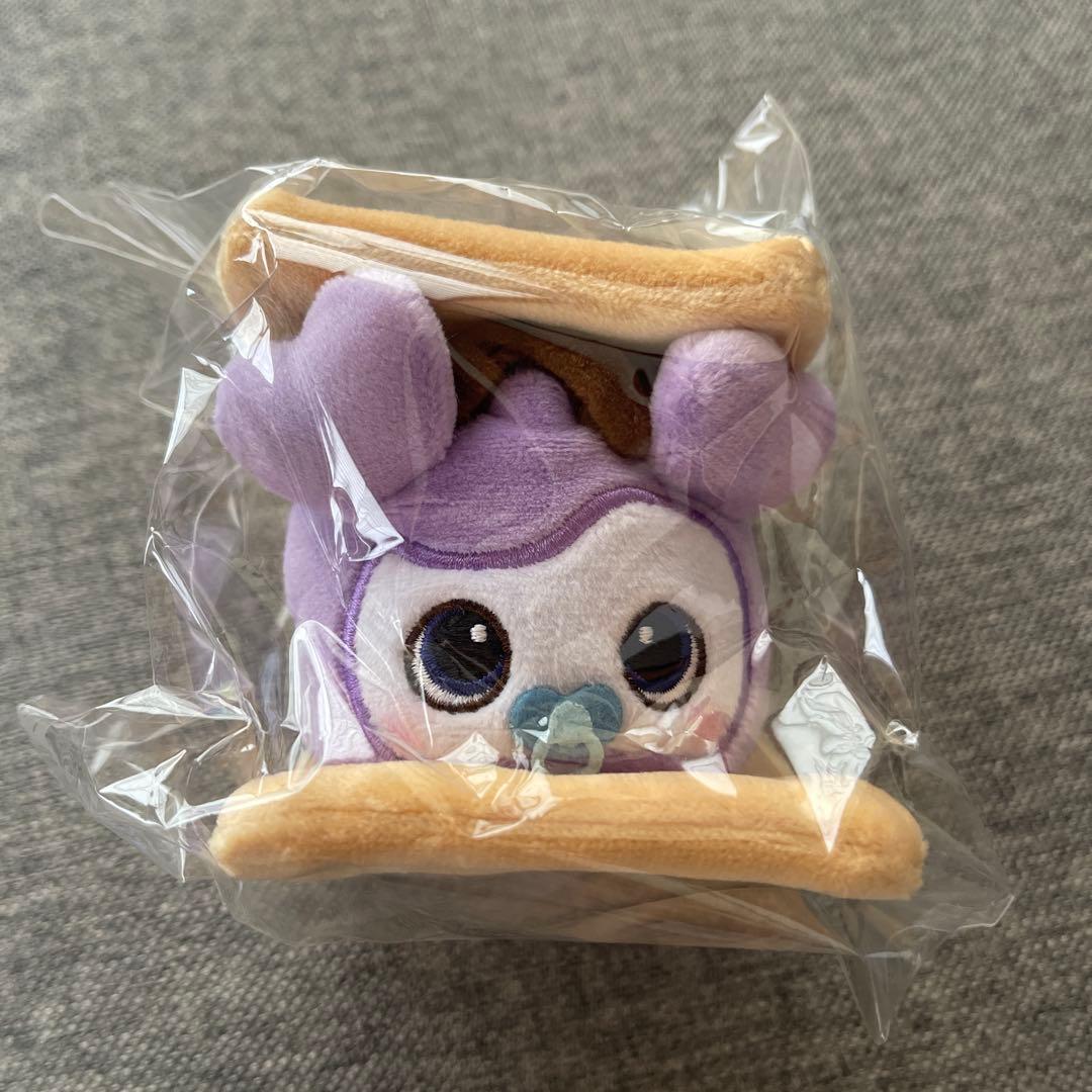 TWICE ラブリー ポップアップ スモア風 バッグチャーム サナ