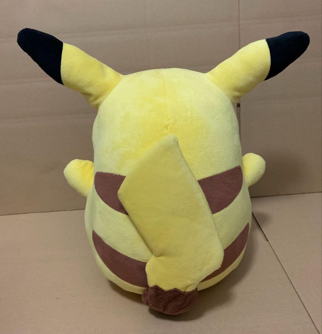 ポケモン　ピカチュウドール 12インチ　ぬいぐるみ
