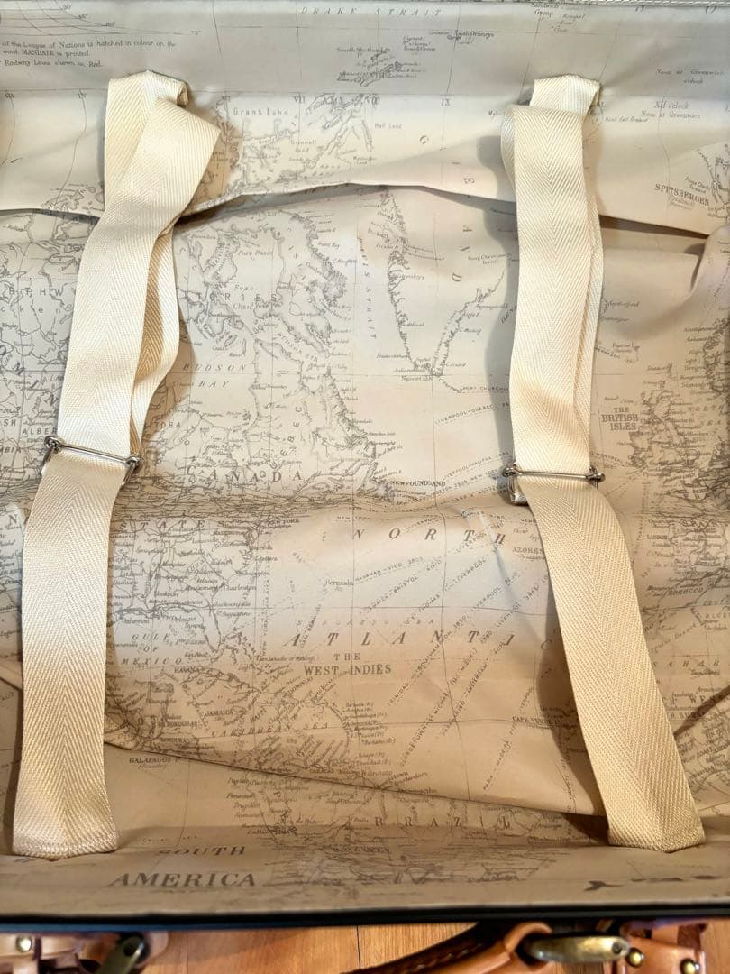 【廃盤】TRIO スーツケース/キャリーケース CLOONEY ベルト付 日本製