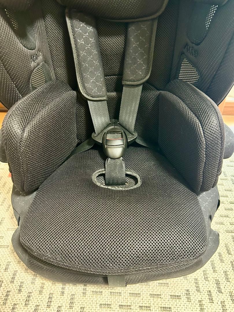 アップリカ　エアグルーヴ　プラス