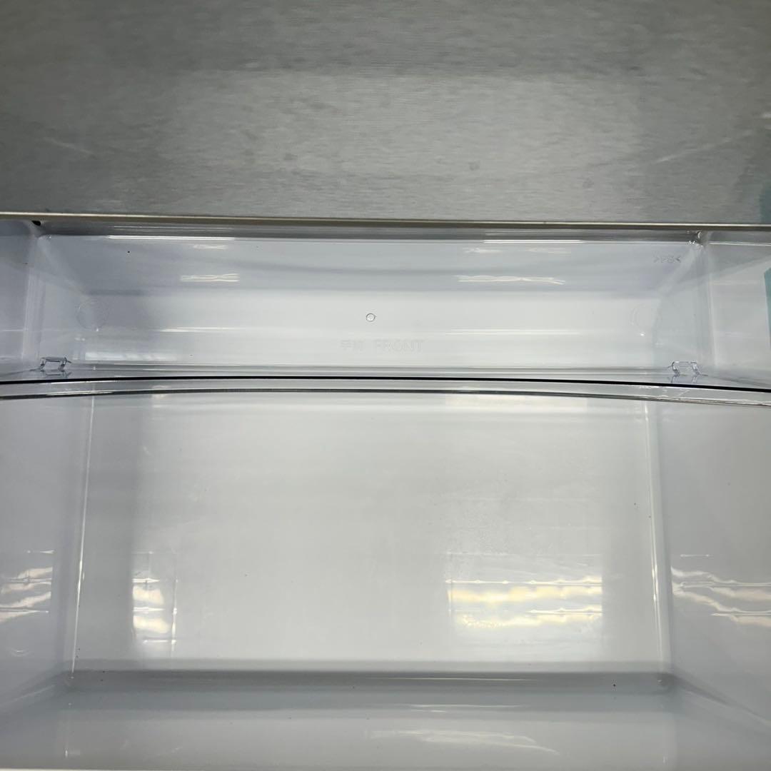 945 22年製　大型　冷蔵庫　272L 小型　一人暮らし　家庭用　200L強