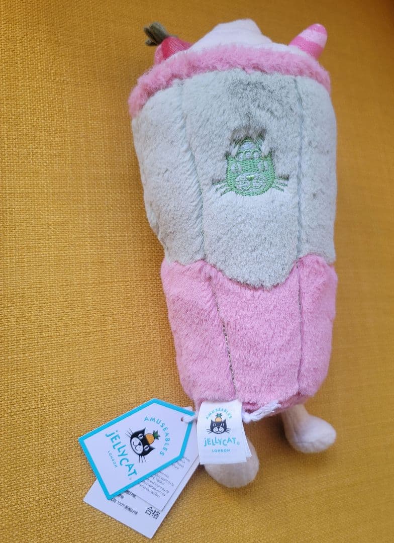 上海限定☆  ジェリーキャット イチゴラテ (特典付き)