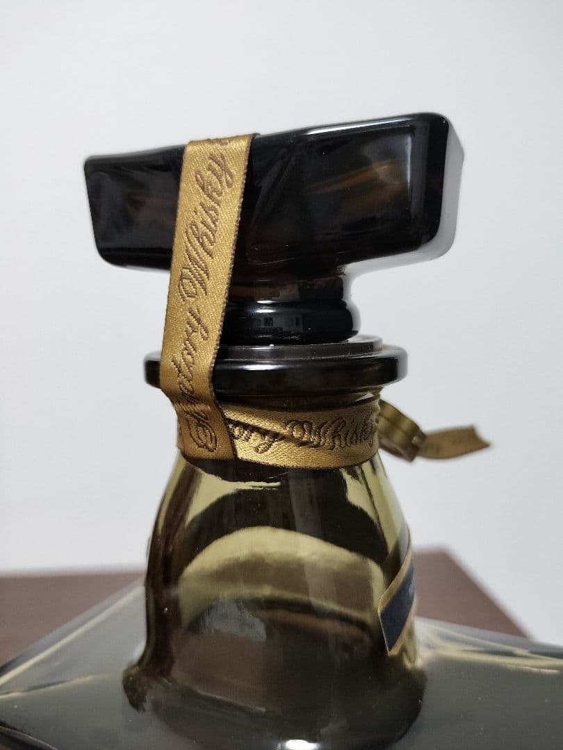 サントリー ロイヤル プレミアム 12年 720ml