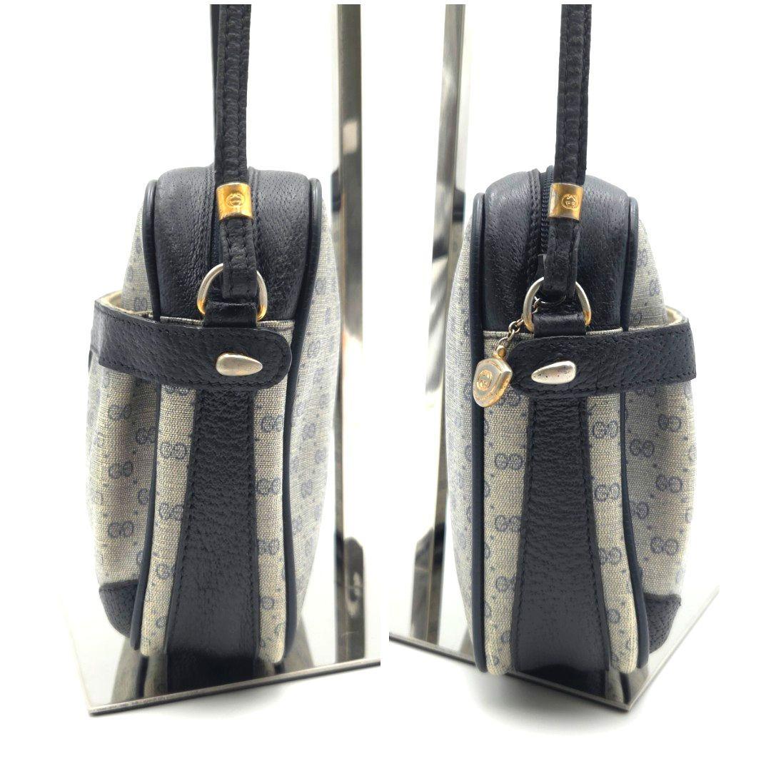 あおい　良品✨オールドグッチ ショルダーバッグ マイクロGG PVC