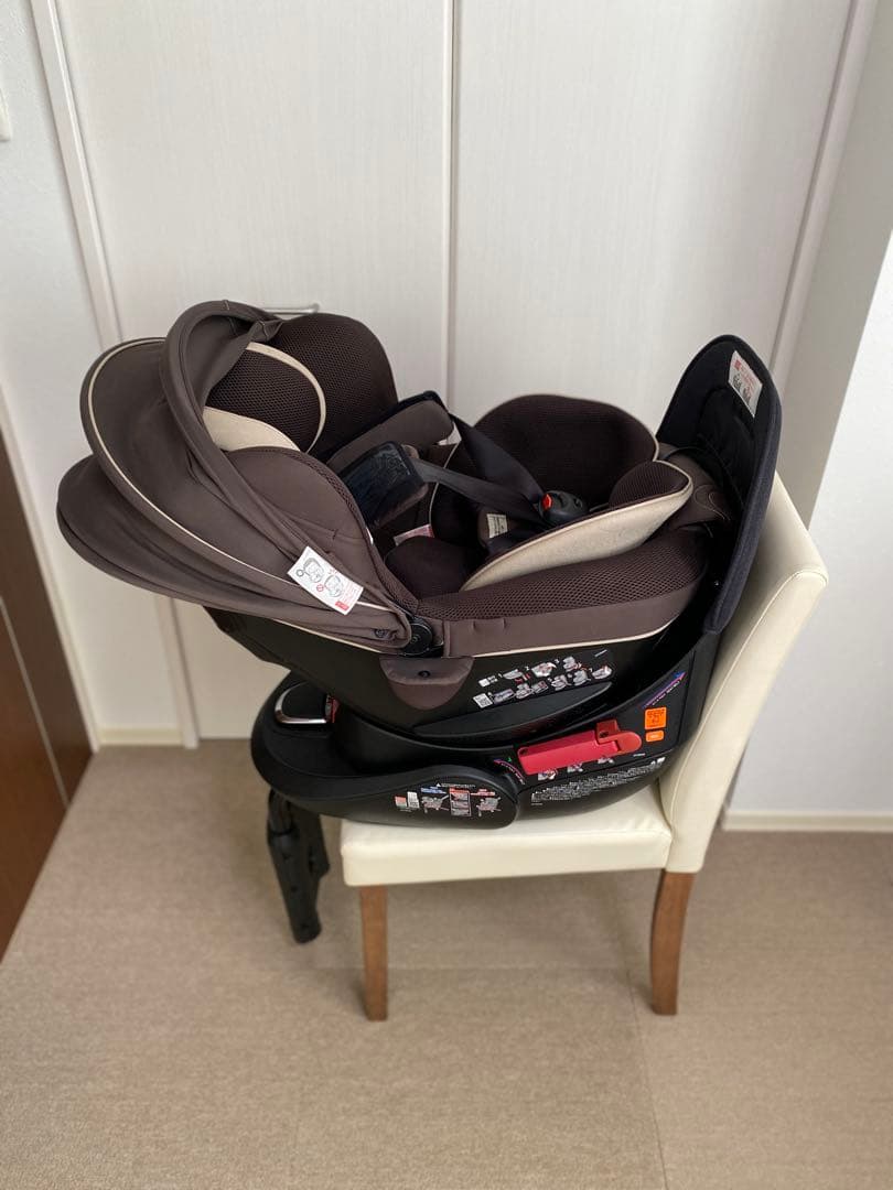 エールべべ クルット5s グランス チャイルドシート シートベルトで固定タイプ