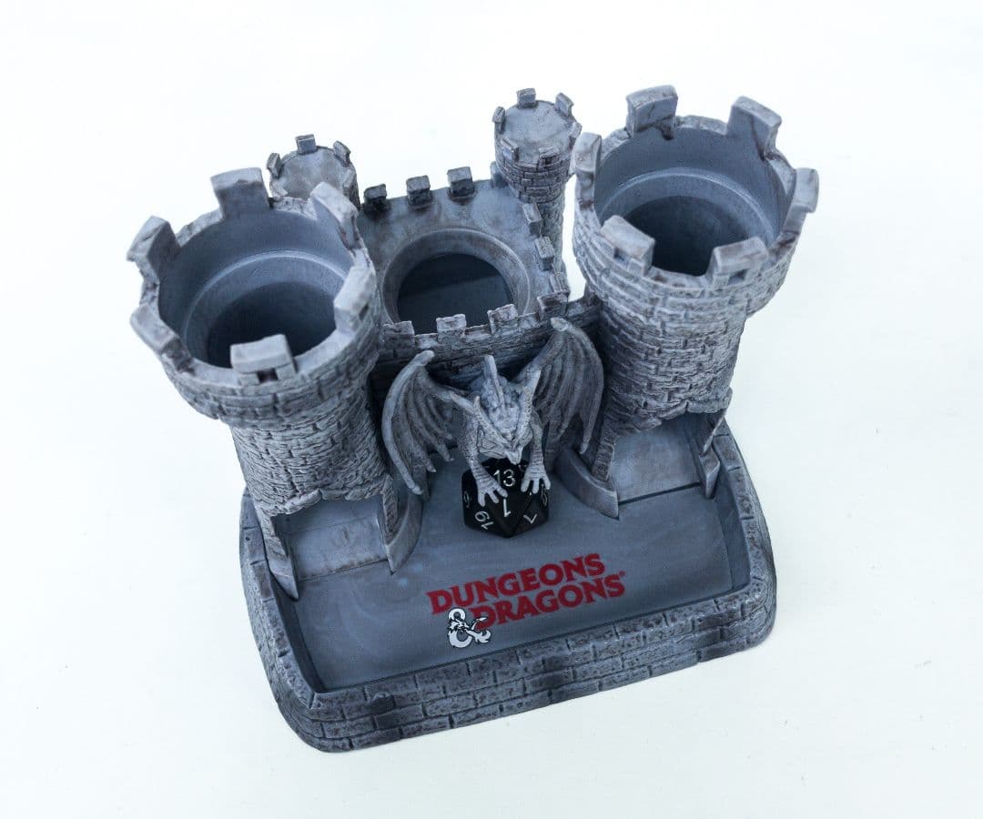 限定ダンジョンズ&ドラゴンズ キャッスル ダイス タワー　新品