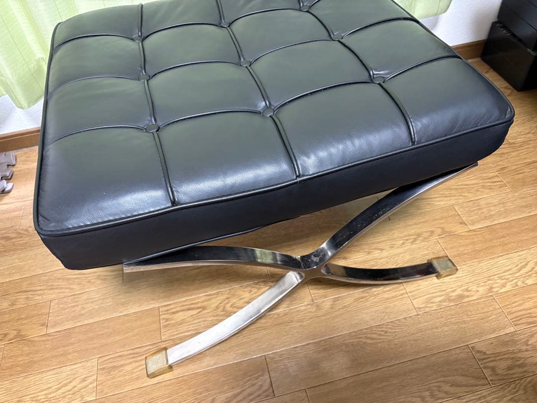 バルセロナチェア　オットマン リプロダクト
