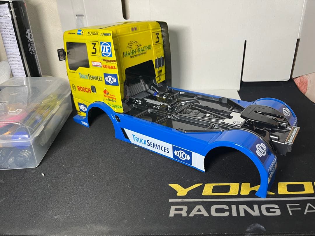 TAMIYA TEAM HAHN RACING MAN TGS ボディ　完成品