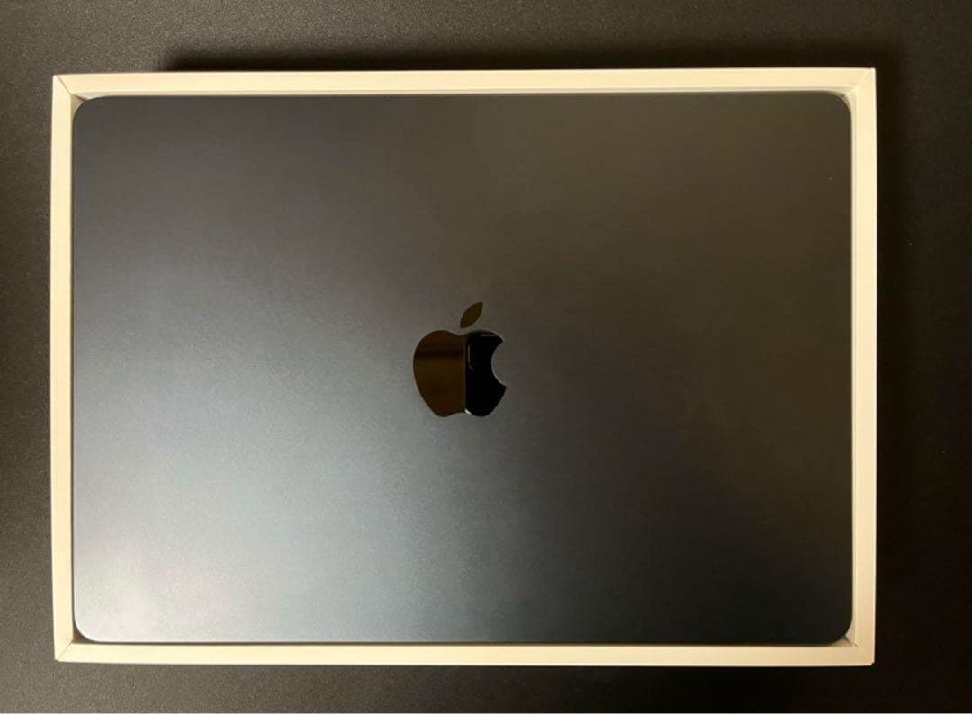 ★即日発送【Apple MacBook Air m2 256GBミッドナイト】