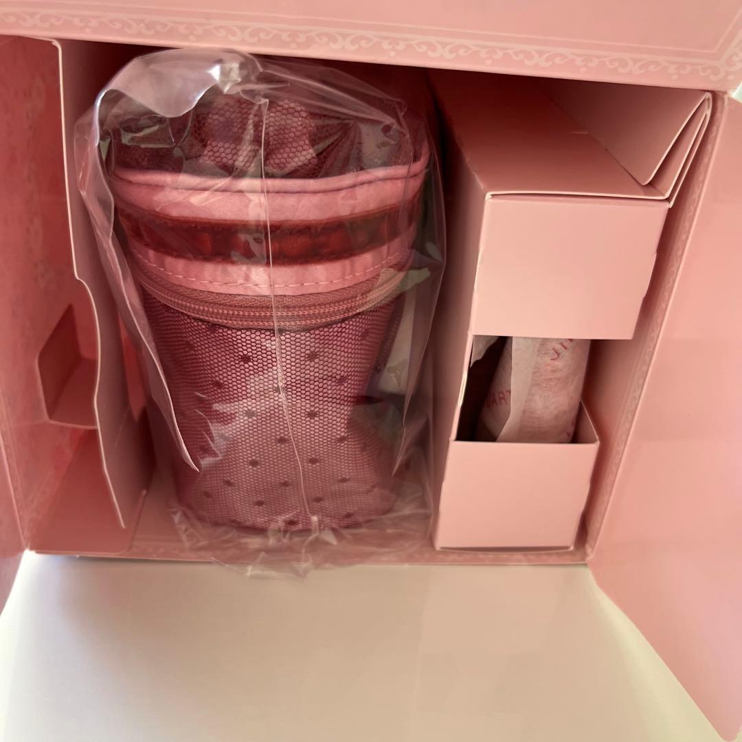 ジルスチュアート クリスマスコフレ 2024 ギルティパフェタイムコレクション