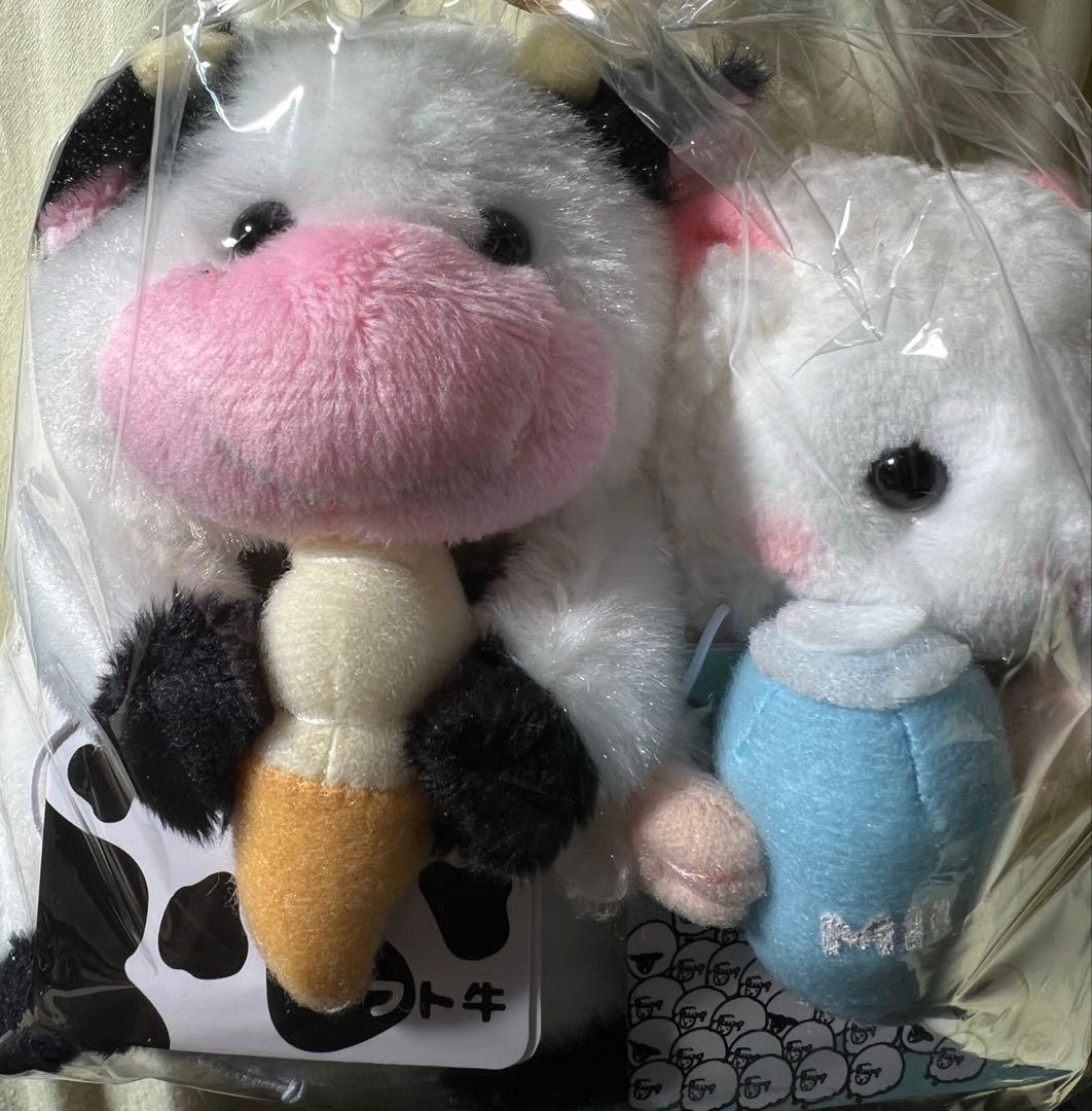 小岩井農場　ソフト牛　ミルキー羊　ぬいぐるみ2個セット