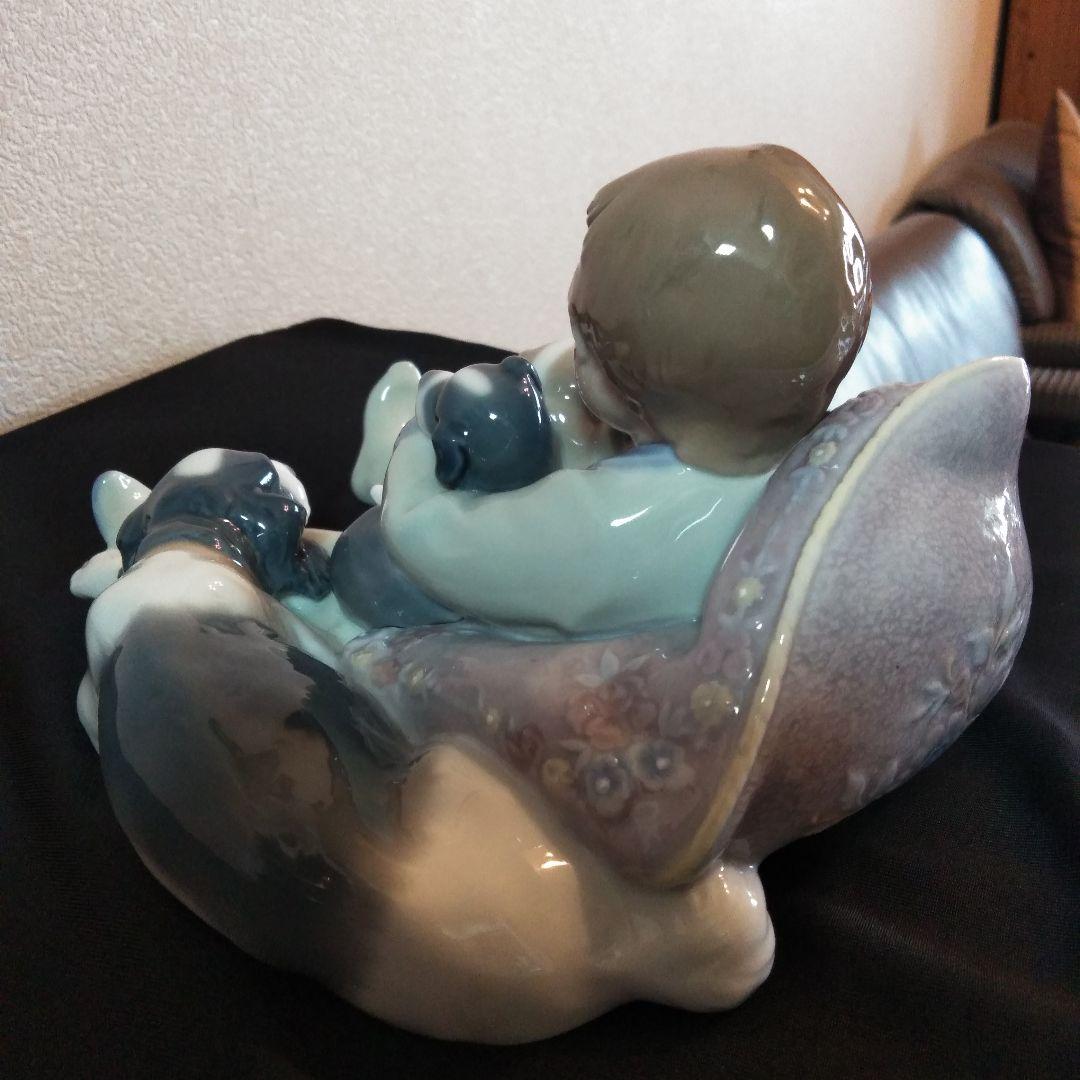 リヤドロ LLADRO スペイン「みんな、おねんね」