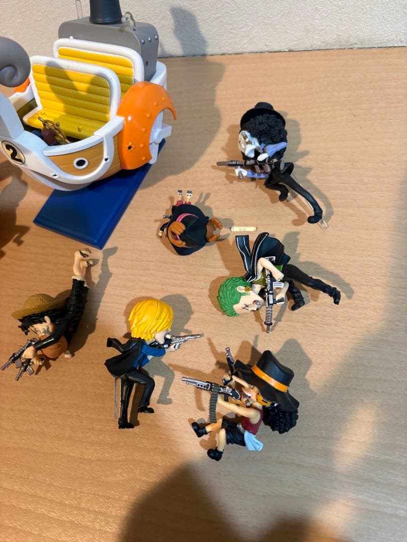 ワンピース ワールドコレクタブルフィギュア ミニメリー号 ATTACK