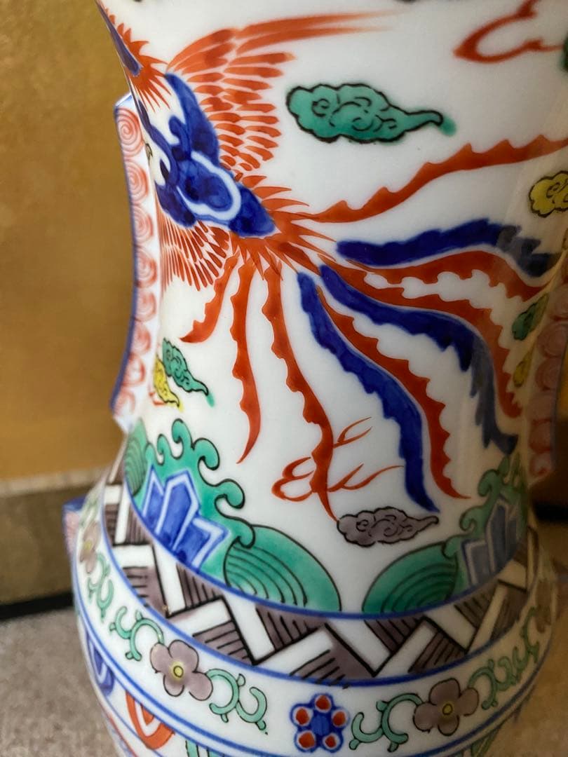 大明萬暦年製銘 染付赤絵花瓶　30.5㎝