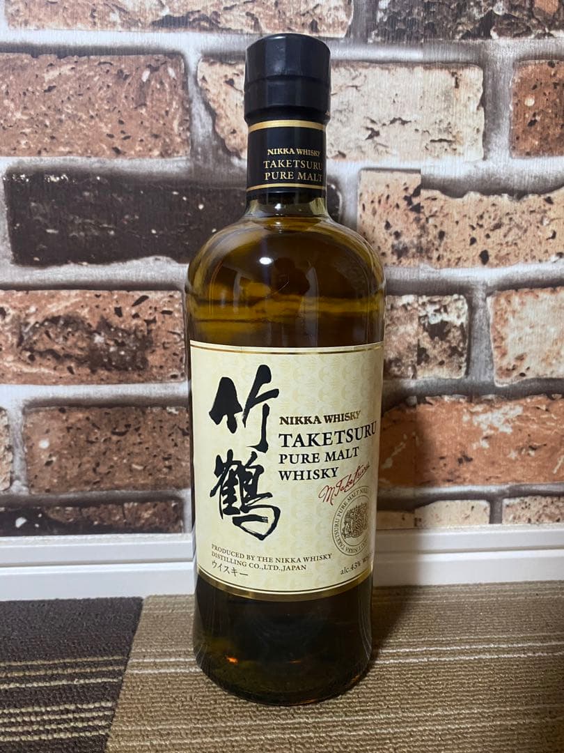 竹鶴　ピュアモルトウイスキー　700ml