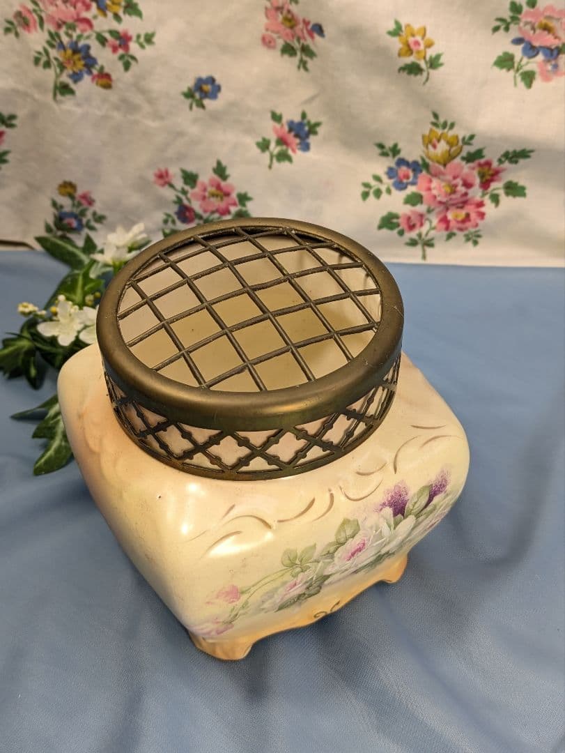 英国 アンティーク 陶器製 花器 一部ハンドペイント