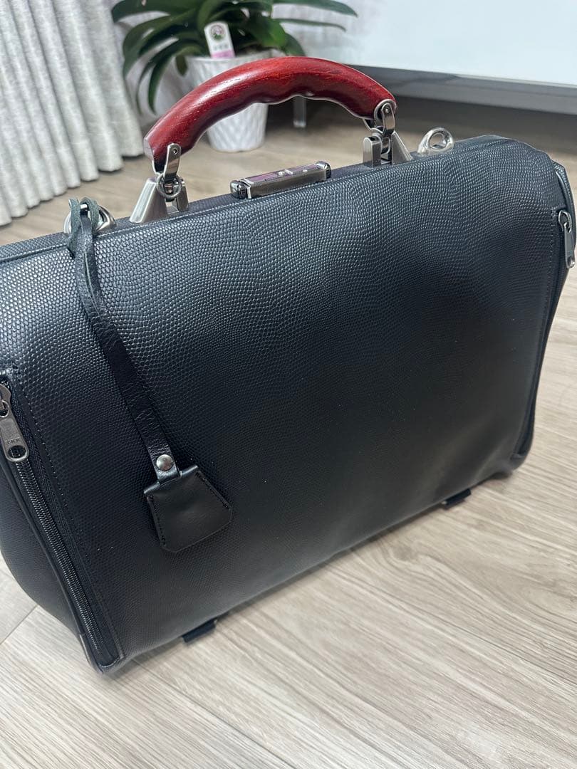 YOUTAビジネスバッグ ブラック