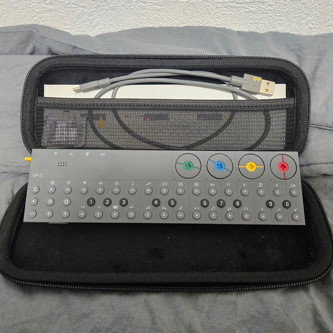 本日限定 OP-Z Teenage Engineering