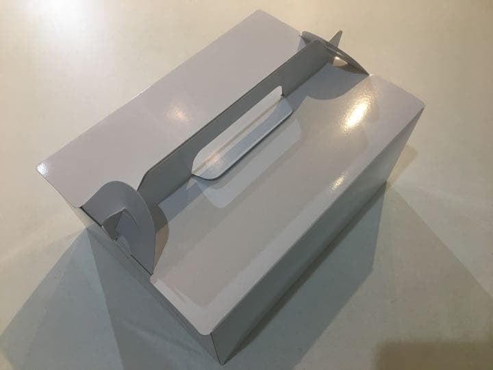 【未開封】テイクアウトキャリー　手付き　ケーキ箱