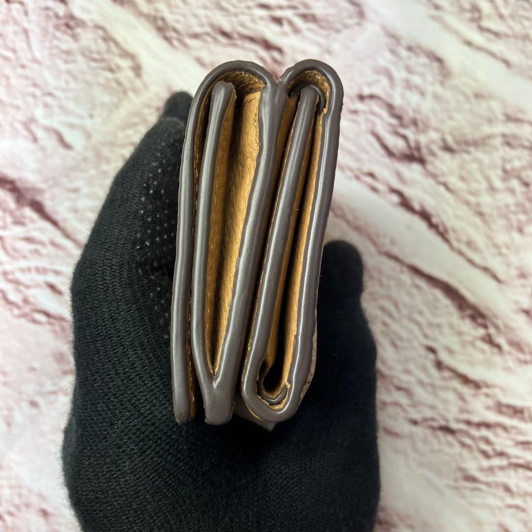 極美品✨トリーバーチ 三つ折り財布 マックグロー シボ革 レザー ステッチ