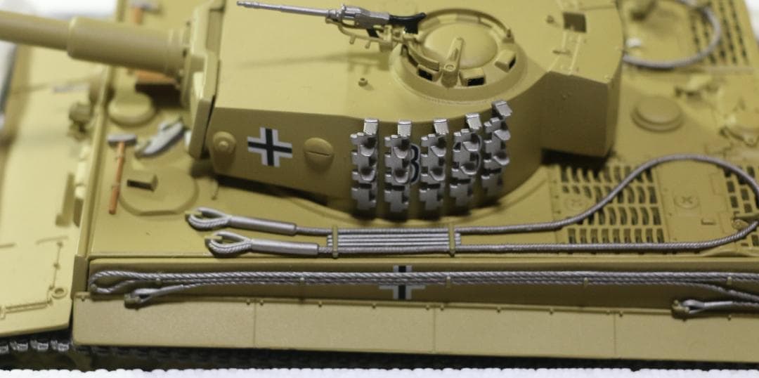 貴重ミニチャンプス製タイガーⅠ戦車（Ⅵ号）後期バージョン　1/35　 中古品