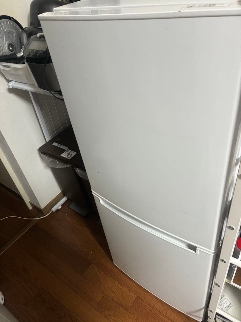 ホワイト冷蔵庫 上開き・下開きタイプ