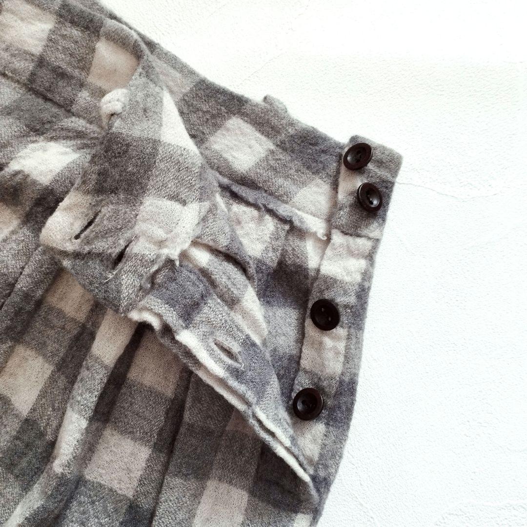 45R✨刺繍入りウール スカート