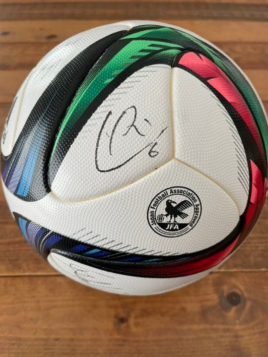 サッカーボール　サイン入り