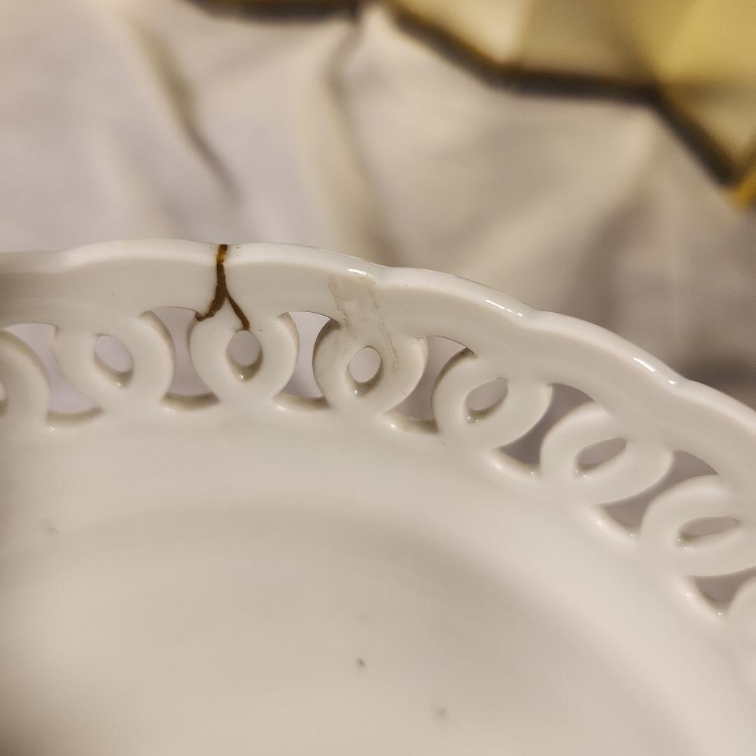 柿右衛門　濁し手　透縁鉢　角福印　金直し有　骨董