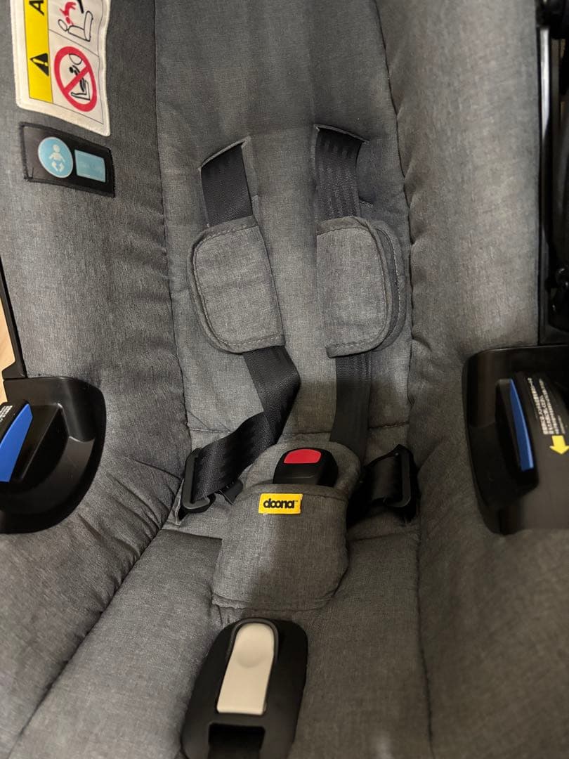 ドゥーナ doona ➕　ベビーカー チャイルドシート　isofix ベース
