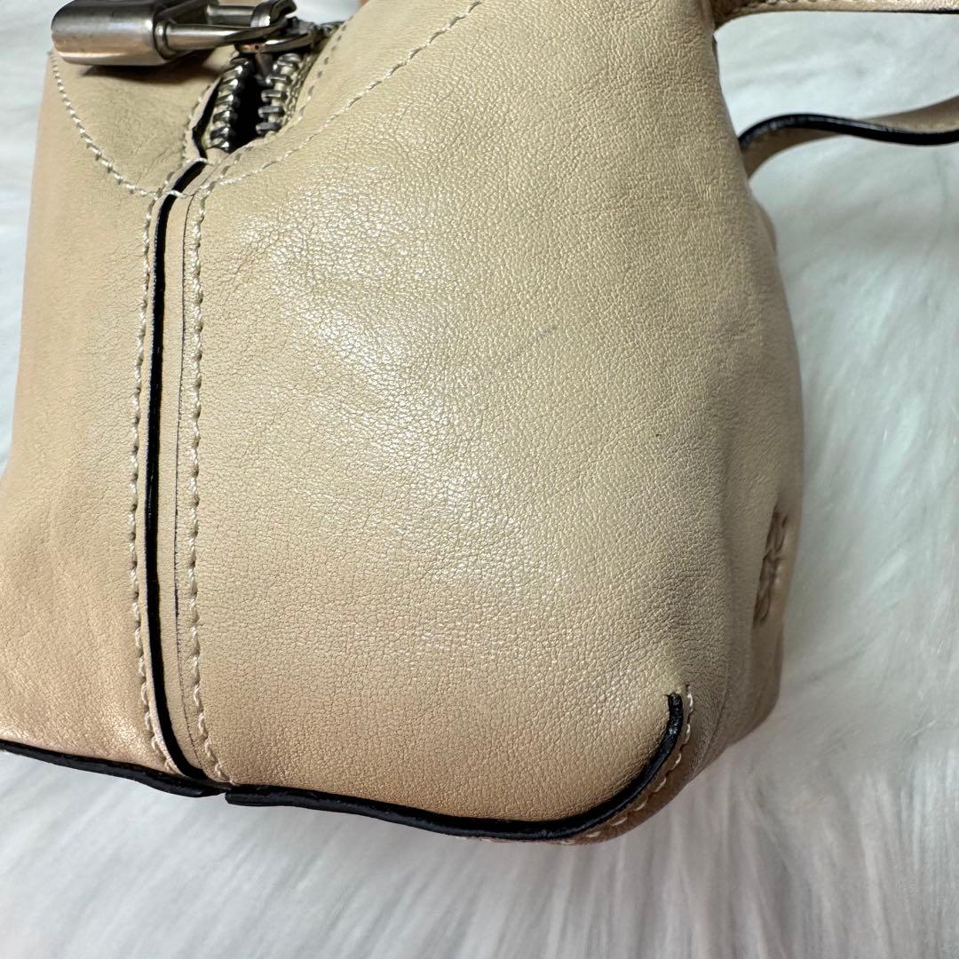 loewe ロエベ アナグラム　ショルダーバッグ　ミニバッグ　レザー