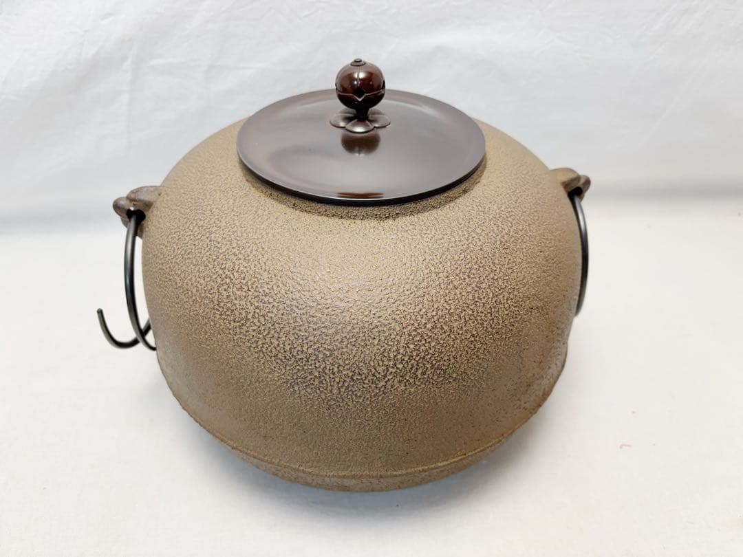 未使用 茶道具 釜師 佐藤 浄清造 利休好写 丸釜 釜印 釜鐶付 栞 共布 共箱