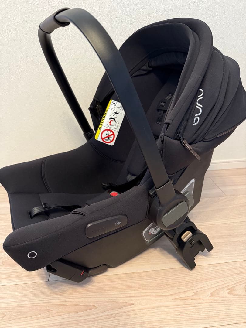 Nuna pipa urbn2 blackブラック cybex yoyo ヌナ