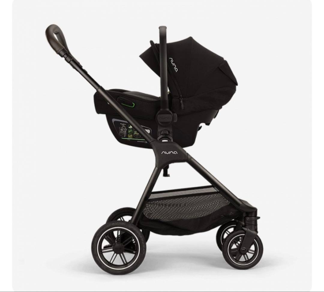 Nuna pipa urbn2 blackブラック cybex yoyo ヌナ