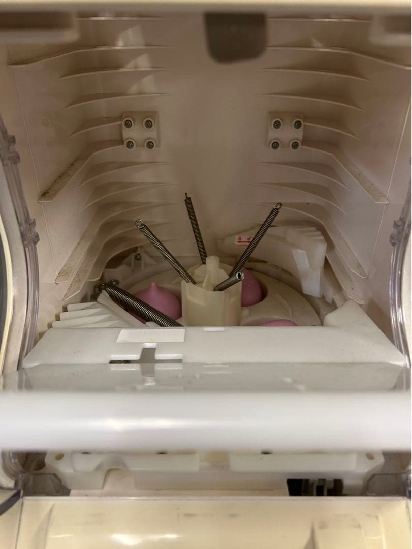 タカラトミーアーツT-6　ガチャツーイージーハーフ　下段部分（ガチャガチャ本体）