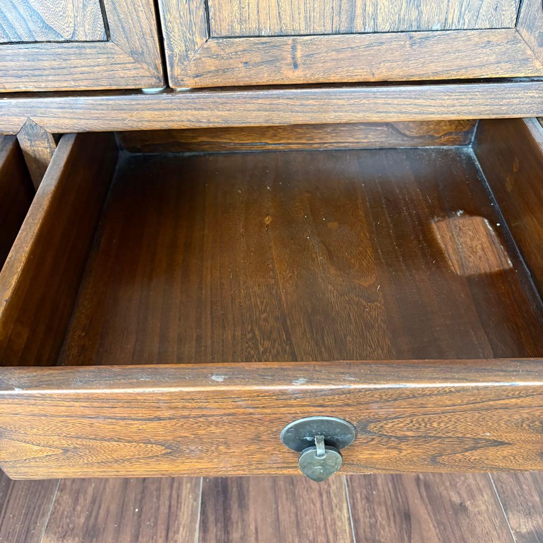 木製アジアンスタイルキャビネット 引き出し付き