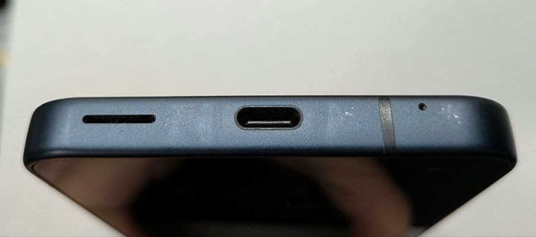 AQUOS sense 9 128GB ブラック 本体中古 SIMフリー