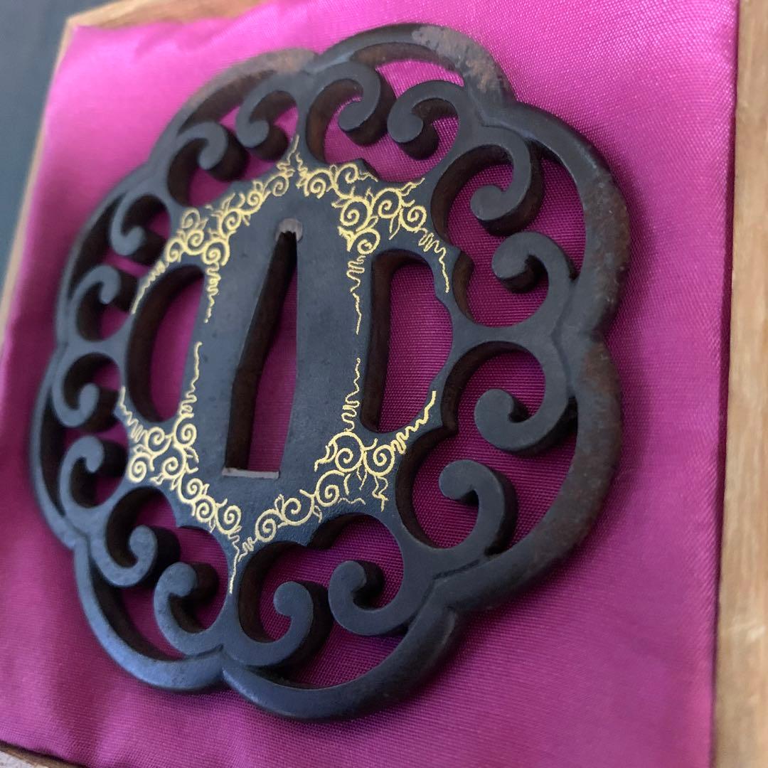 《アンティーク希少レア品！》《送料無料》⭐︎八ツ蕨手透鐔　鍔つば♪⭐︎