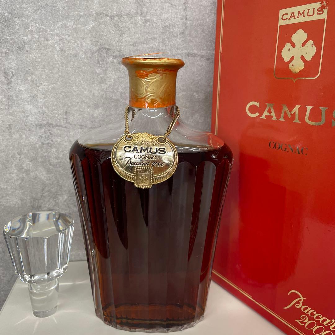 カミュ　コニャック　バカラ2000ギフトボックス 未開封