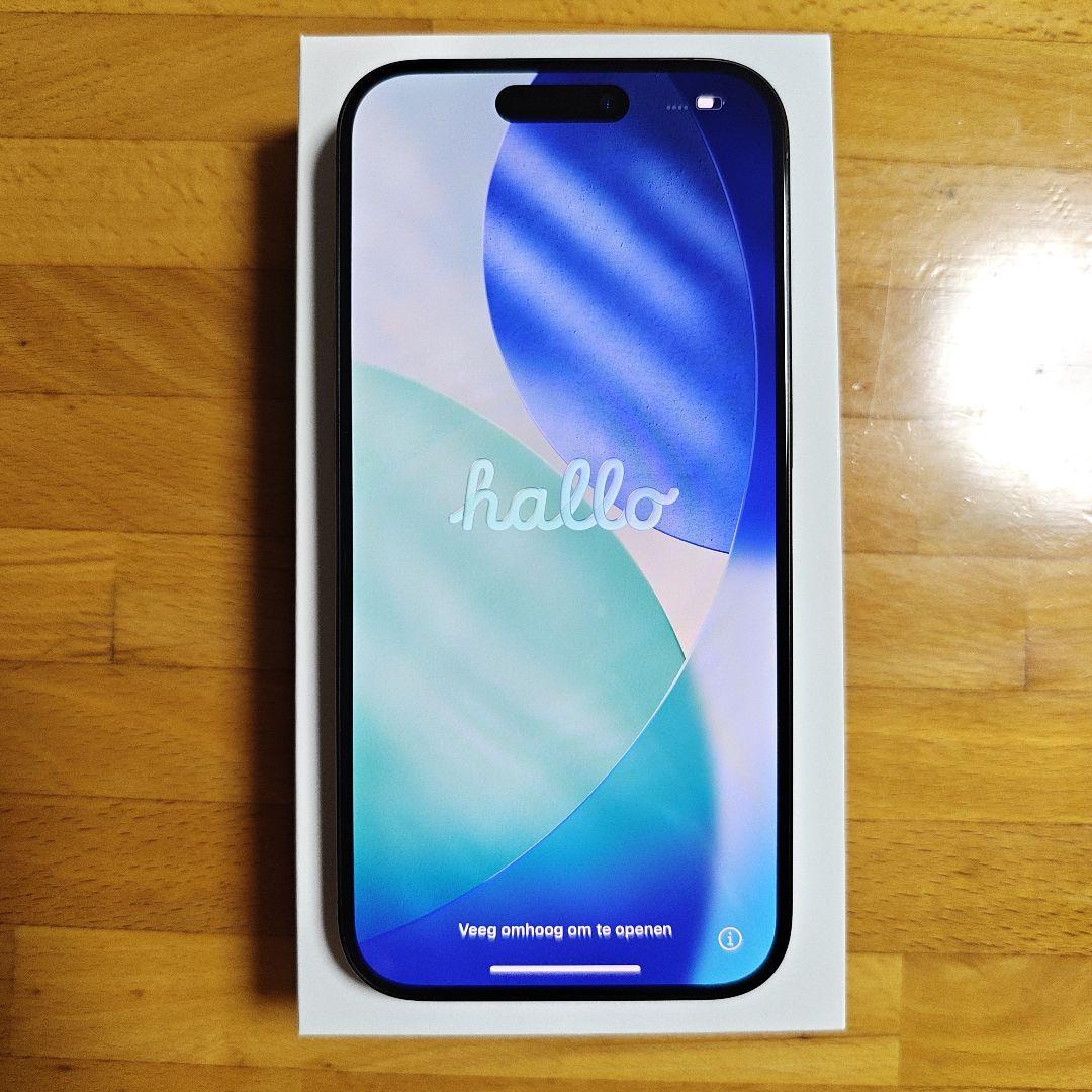 Apple iPhone 15 Pro 128GB ブラックチタン おまけ付き