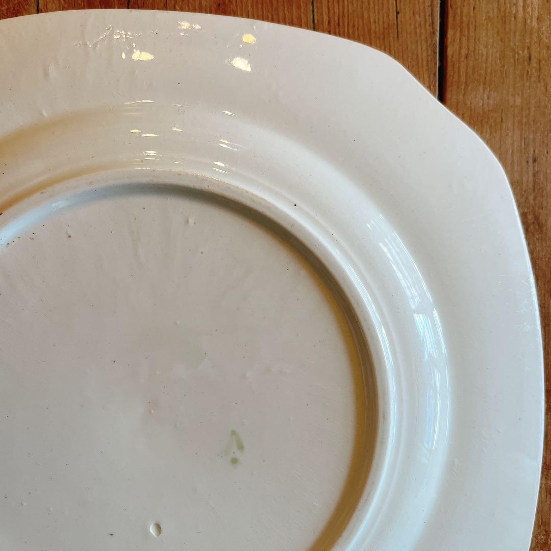 リュネビル　ポリクロームのスクエアプレート