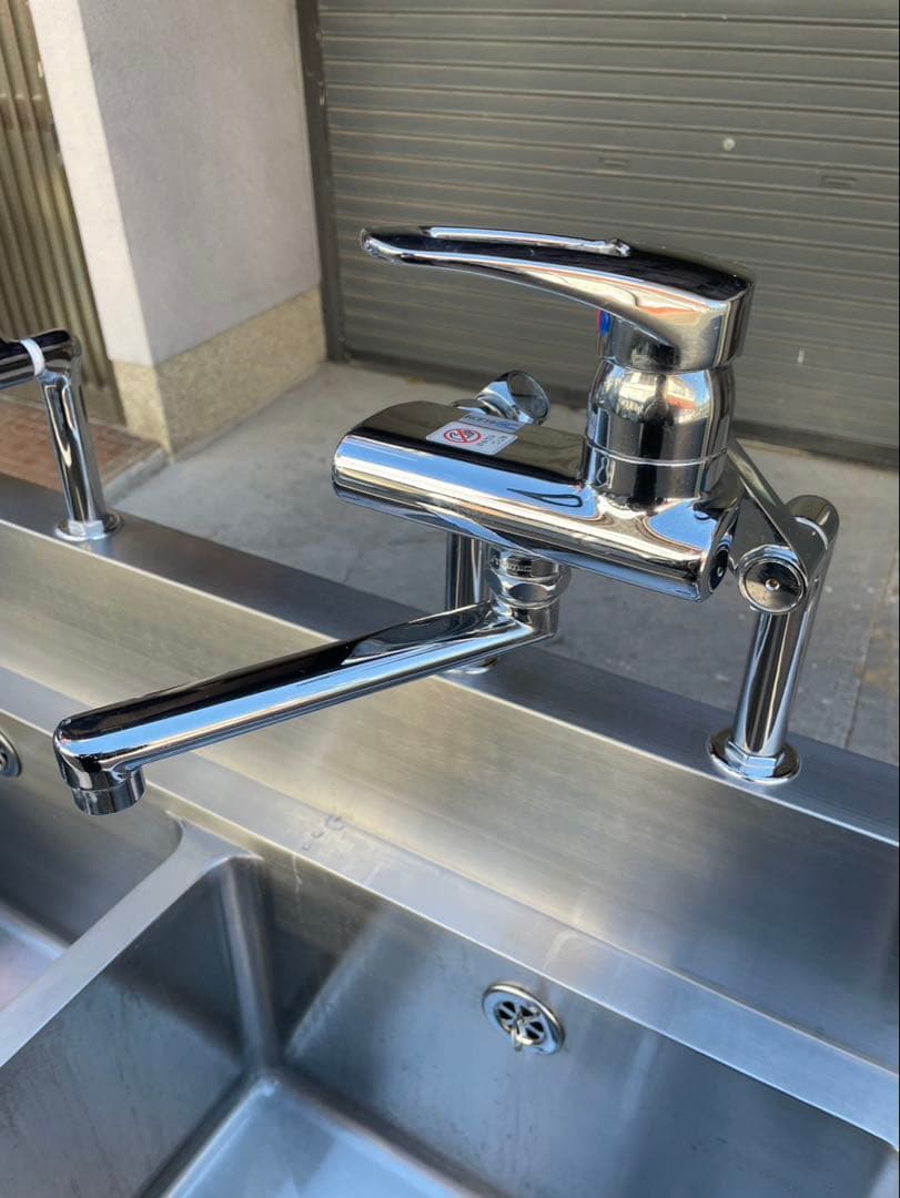 業務用 3槽シンク 3口蛇口付き 混合水栓付き 幅1500×奥600×高さ850